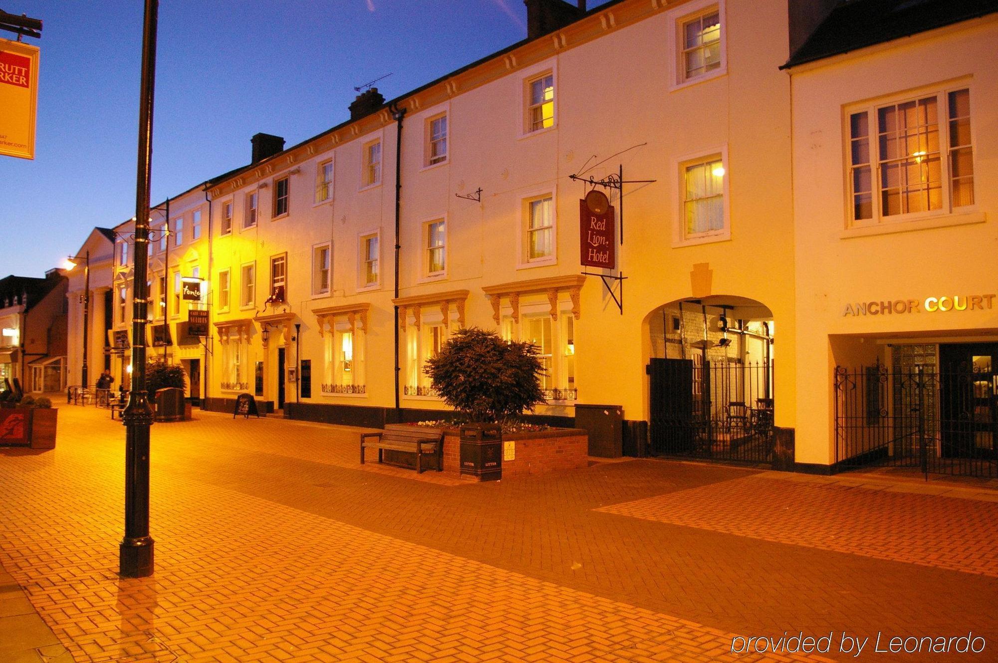Red Lion Hotel Basingstoke Exterior photo